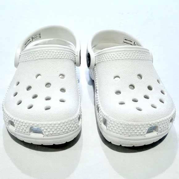 CROCS Other - Crocs Classic Clogs Toddler Boys 8 Girls White Water Shoes Slip-Ons Summer Beach